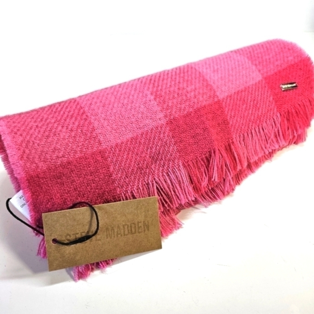 NEW Steve Madden Soft Fuchsia Pink Reversible Plaid Fringe Scarf